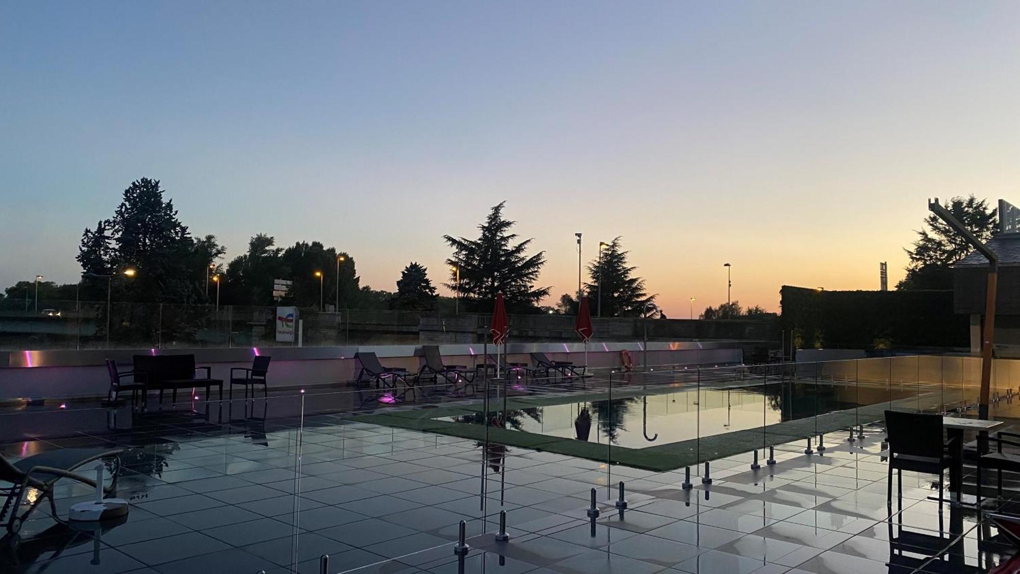 Mercure Orleans Centre Bords De Loire Экстерьер фото
