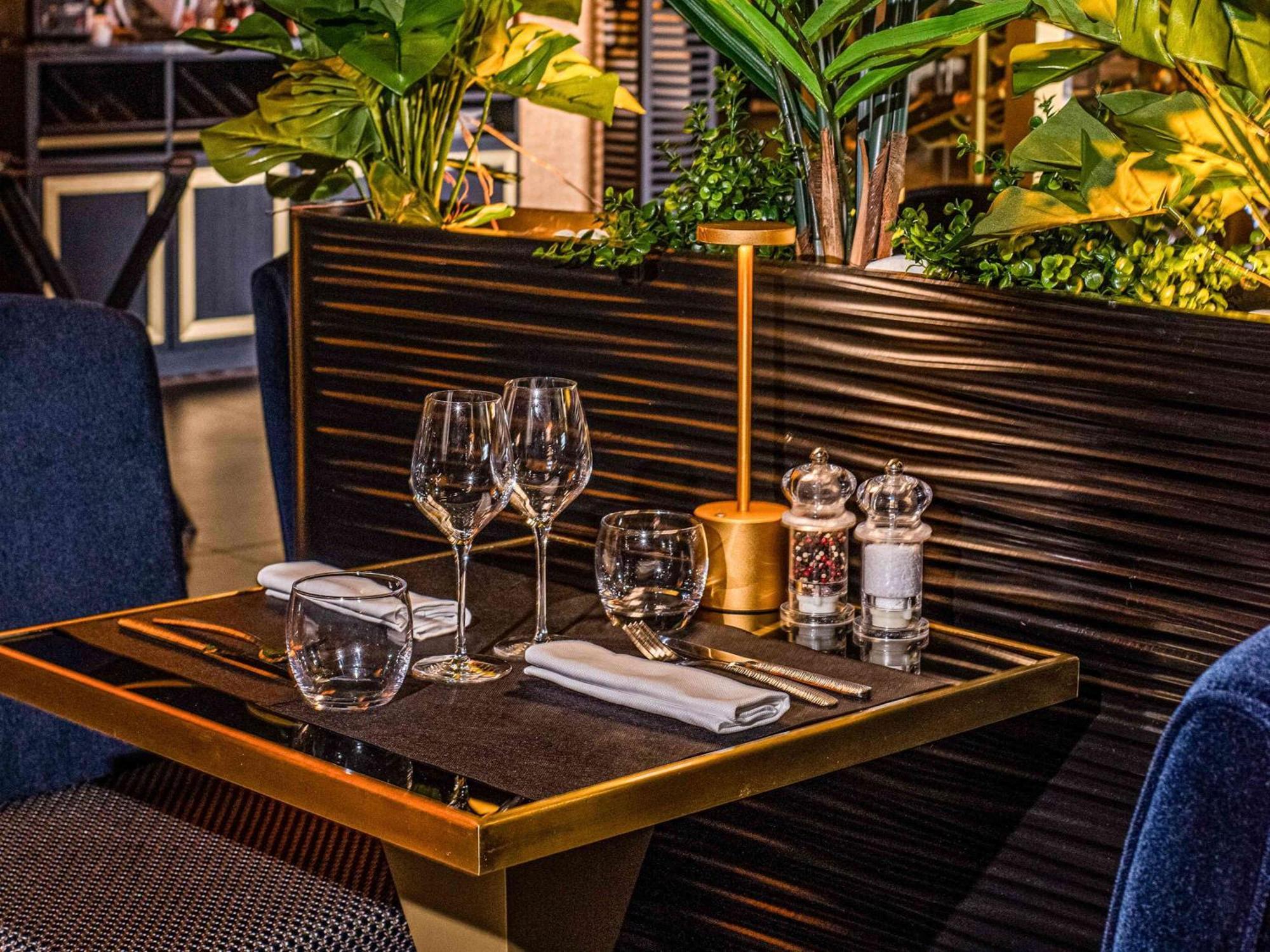 Mercure Orleans Centre Bords De Loire Экстерьер фото