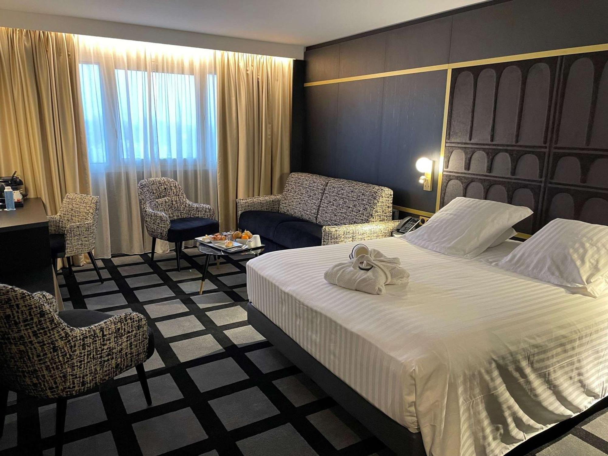 Mercure Orleans Centre Bords De Loire Экстерьер фото